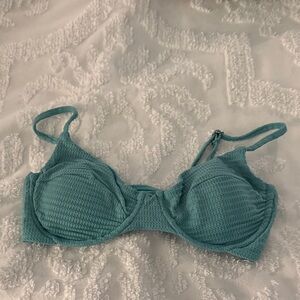 BECCA Textured Teal Bra